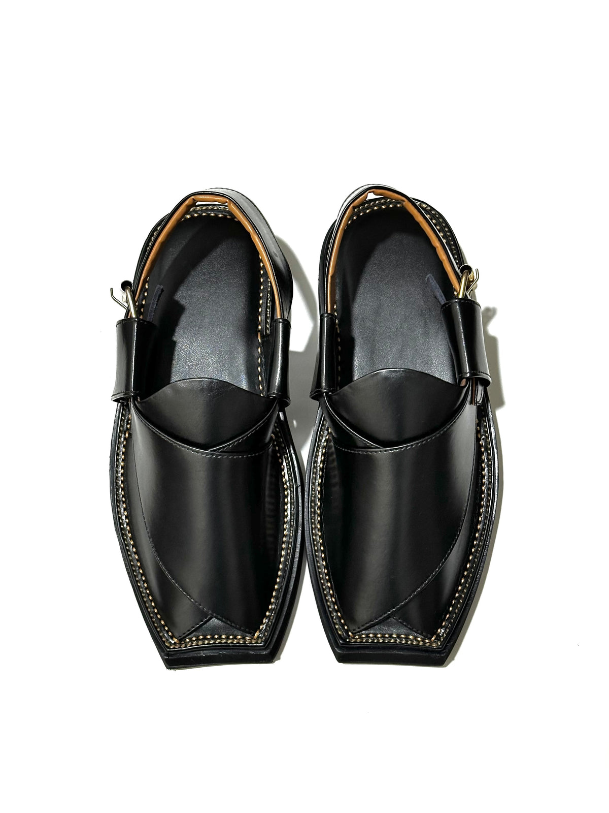 Kaptaan Chappal – Black (High Shine)