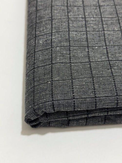 Black ivory checked Dastoor winter wool fabric, folded detail